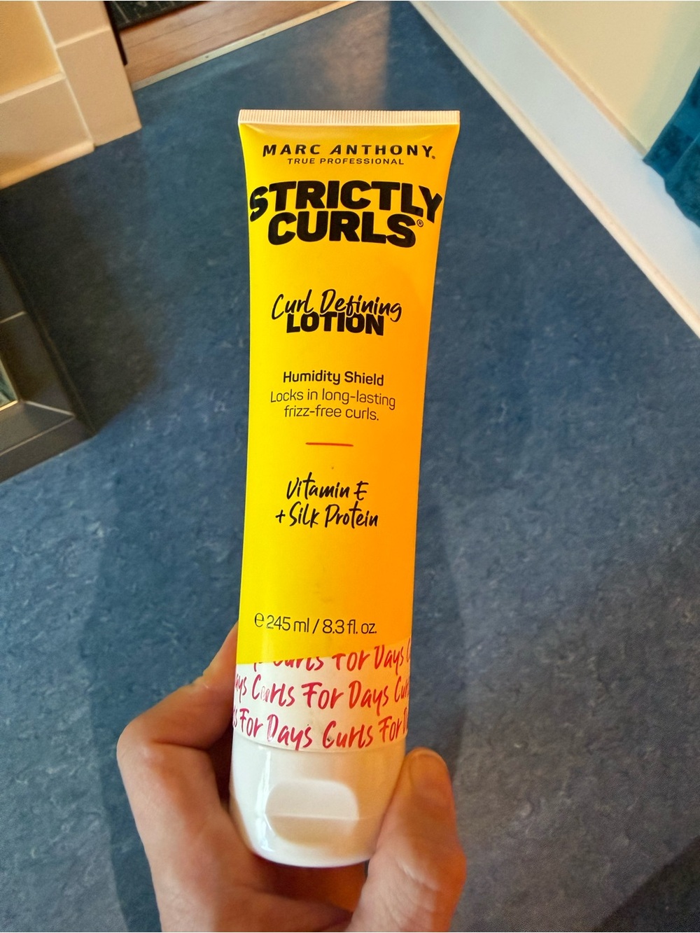 FREE Marc Anthony Strictly Curls Curl Defining Lotion - Picture 2 of 4